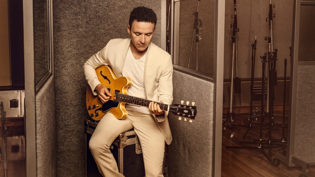 Fonseca lanza ‘Tropicalia’, un homenaje a sus raíces y a los géneros que lo han marcado