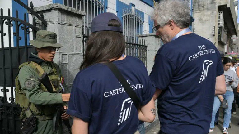 Detalles del demoledor informe del Centro Carter sobre las elecciones en Venezuela, único organismo electoral  invitado y respetado por el régimen de Nicolás Maduro se pronunció