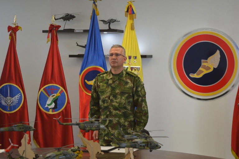 “Hay un proceso de reorganización de la inteligencia”: comandante del Ejército, “en estos momentos hay un proceso de reorganización, de adquisición de nuevos equipos y más personal.“